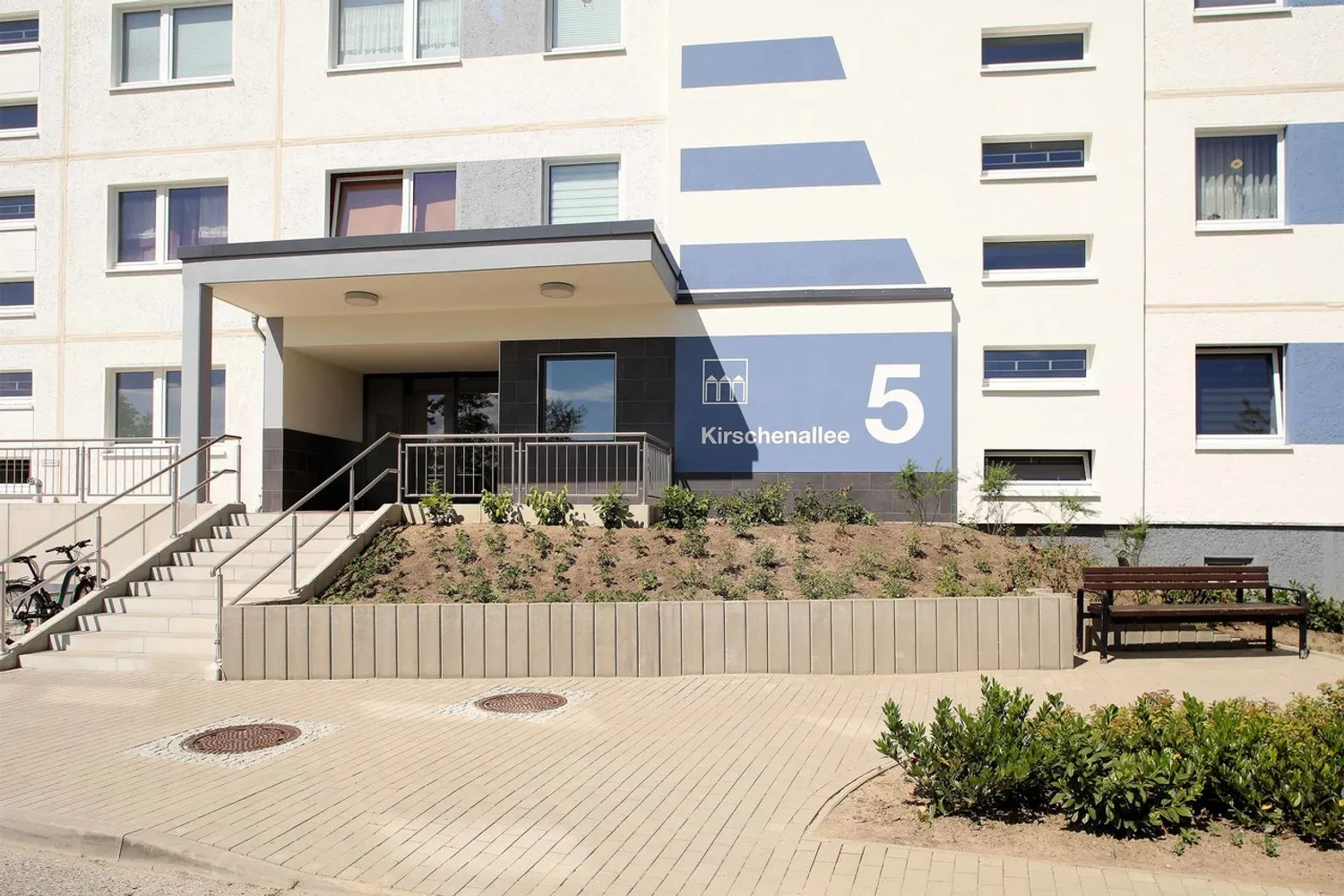 2 Zimmer Wohnung mit 57 m² in Neubrandenburg – Bild 2