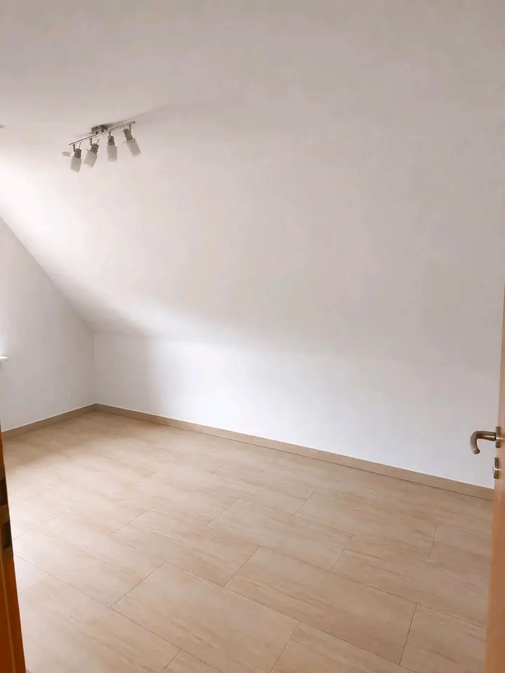 3 Zimmer Wohnung mit 60 m² in Rüsselsheim am Main – Bild 3