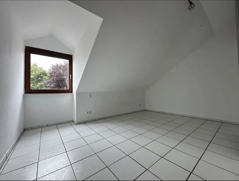3 Zimmer Wohnung mit 110 m² in Rüsselsheim am Main – Bild 6