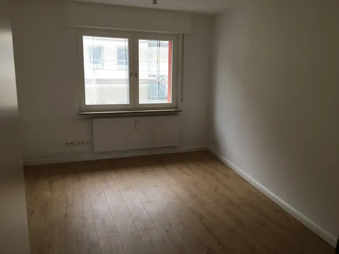 2 Zimmer Wohnung mit 48 m² in Wiesbaden – Bild 2