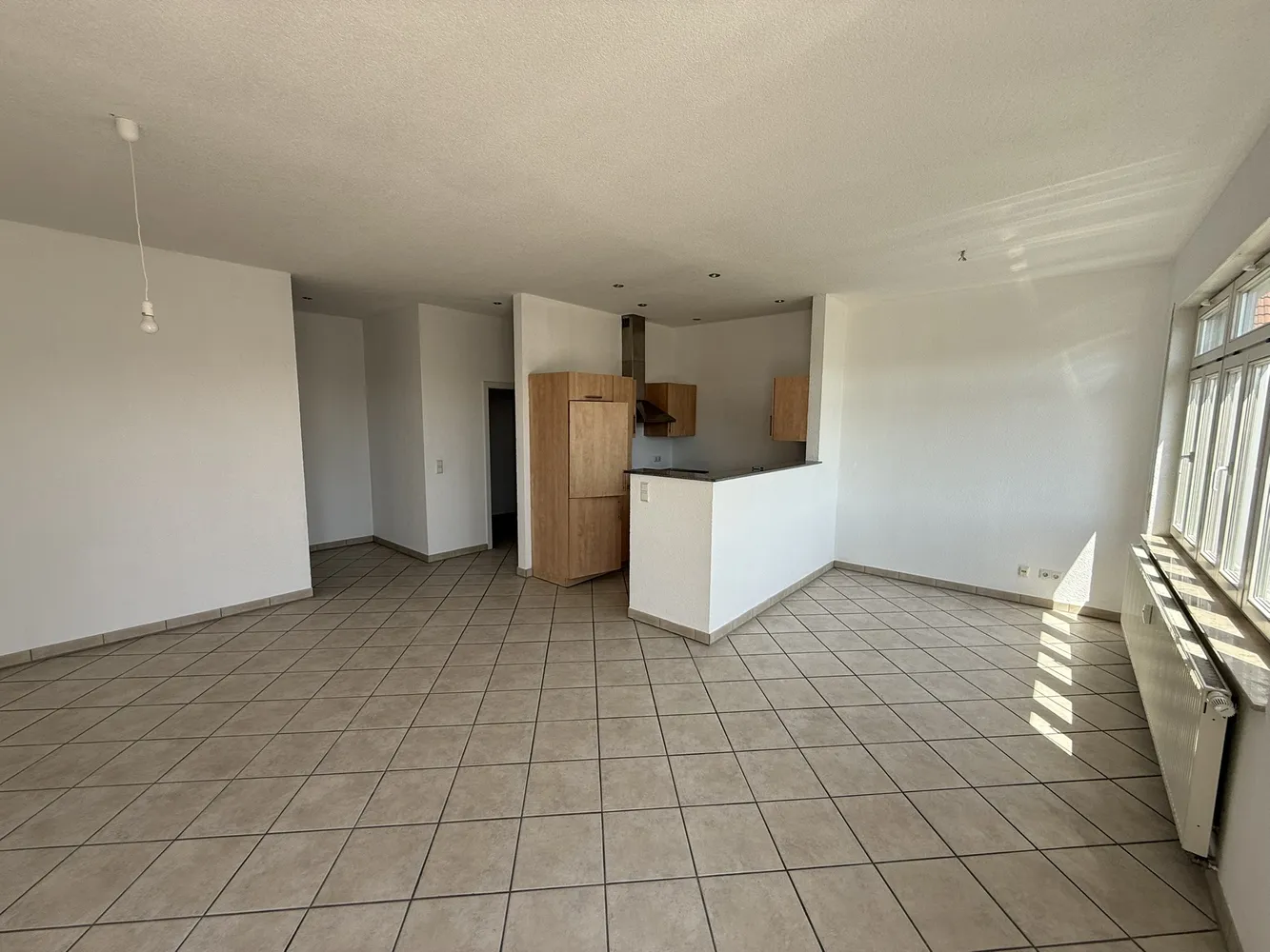 2 Zimmer Wohnung mit 76 m² in Esslingen am Neckar – Bild 3