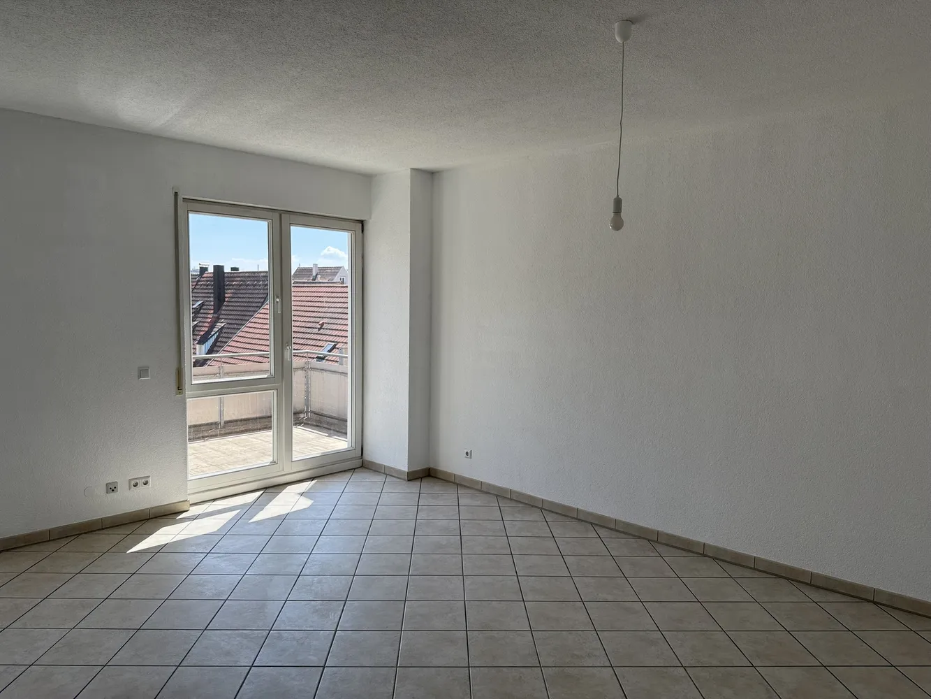 2 Zimmer Wohnung mit 76 m² in Esslingen am Neckar – Bild 4