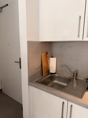 1 Zimmer Wohnung mit 28 m² in Frankfurt am Main – Bild 6