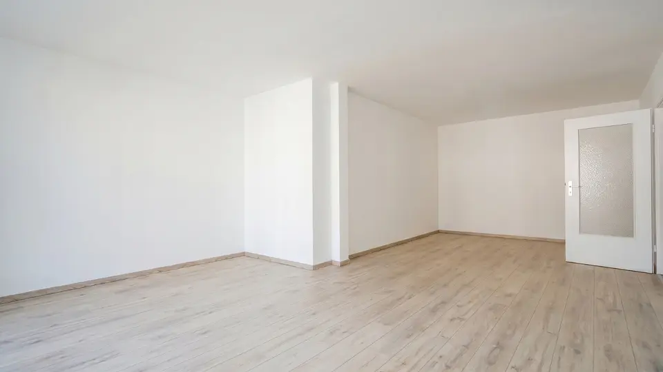 2 Zimmer Wohnung mit 69 m² in Schwerin – Bild 3