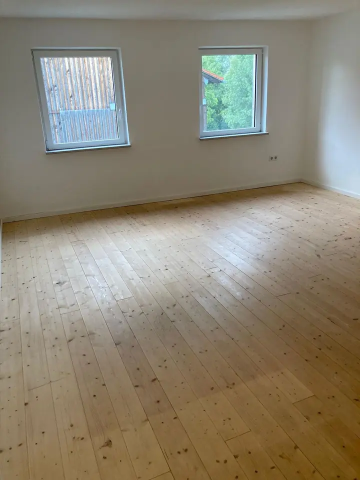 7 Zimmer Wohnung mit 220 m² in Kempten – Bild 2