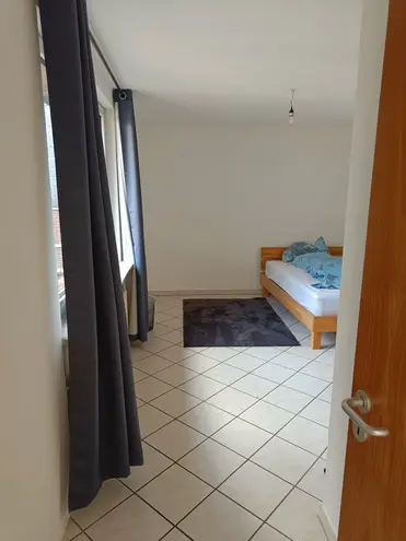 2 Zimmer Wohnung mit 74 m² in Saarbrücken – Bild 4