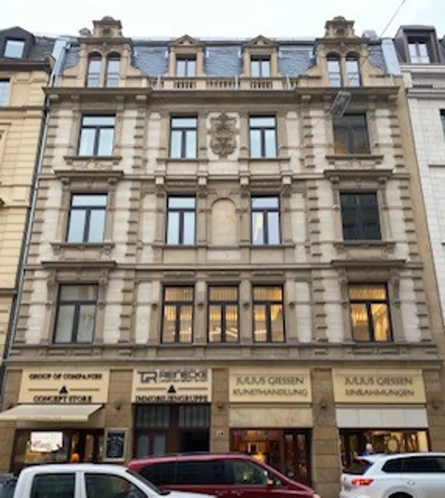 3 Zimmer Wohnung mit 104 m² in Frankfurt am Main – Bild 1