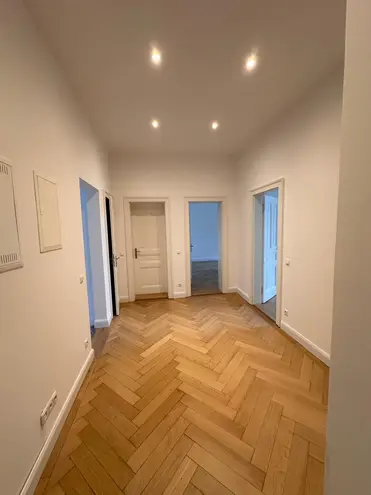 3 Zimmer Wohnung mit 104 m² in Frankfurt am Main – Bild 4