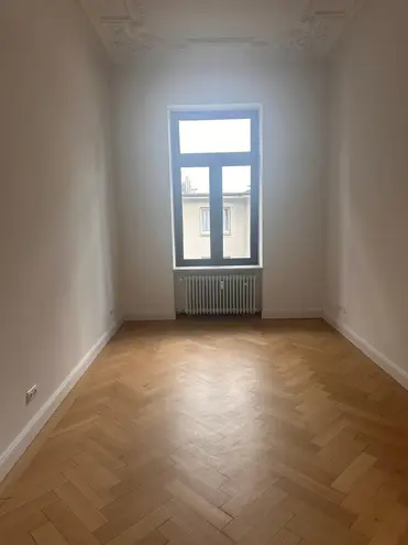 3 Zimmer Wohnung mit 104 m² in Frankfurt am Main – Bild 7