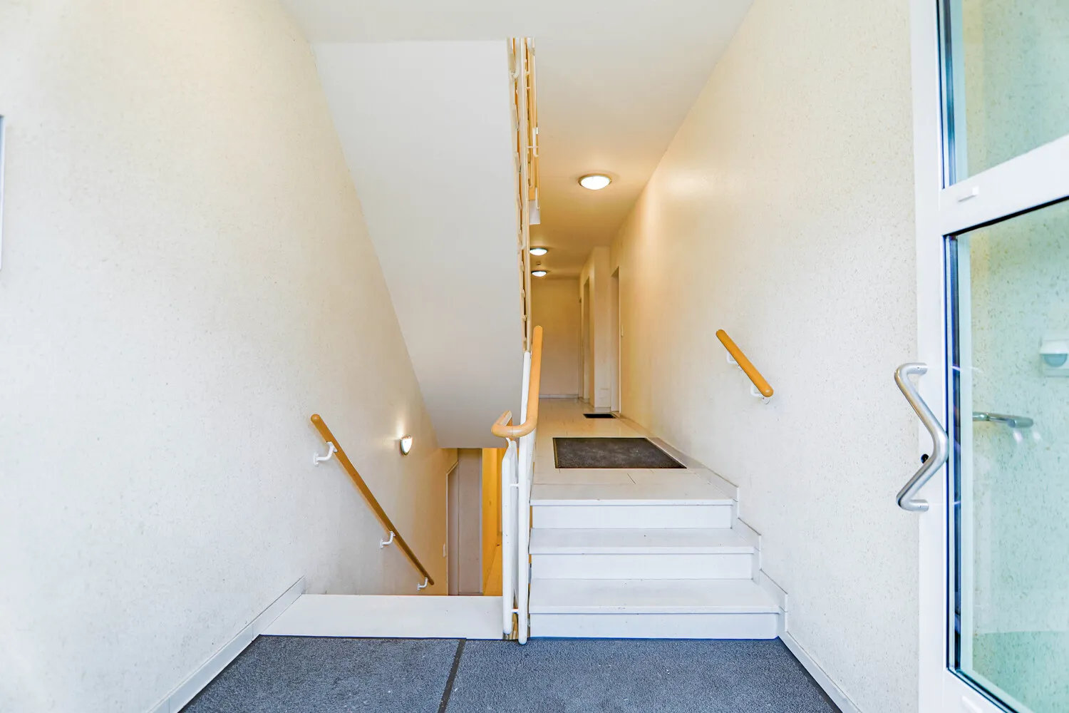 2 Zimmer Wohnung mit 68 m² in Cuxhaven – Bild 5