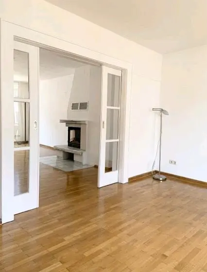 7 Zimmer Wohnung mit 171 m² in Kaiserslautern – Bild 2