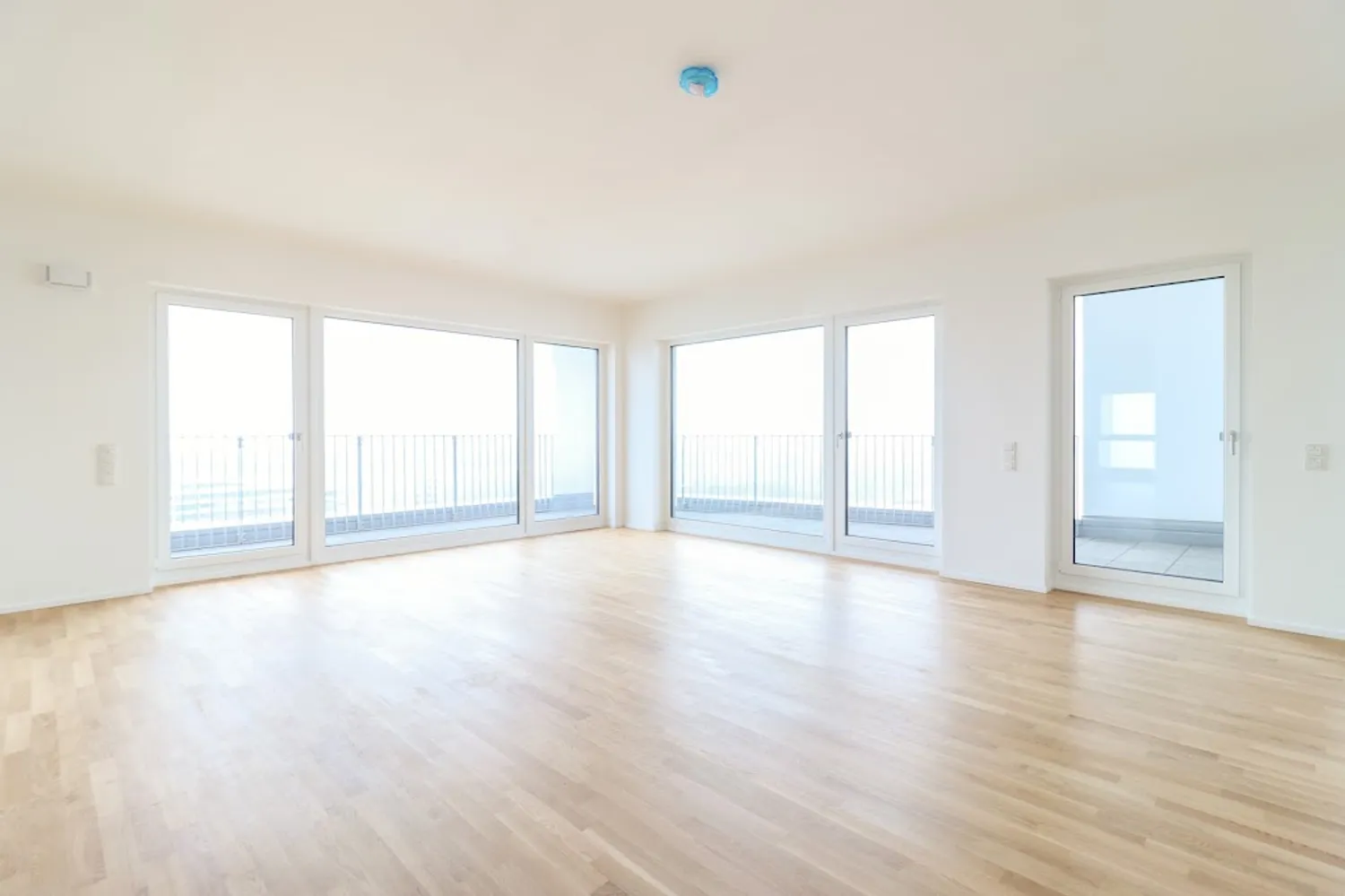 5 Zimmer Wohnung mit 188 m² in Frankfurt am Main – Bild 3