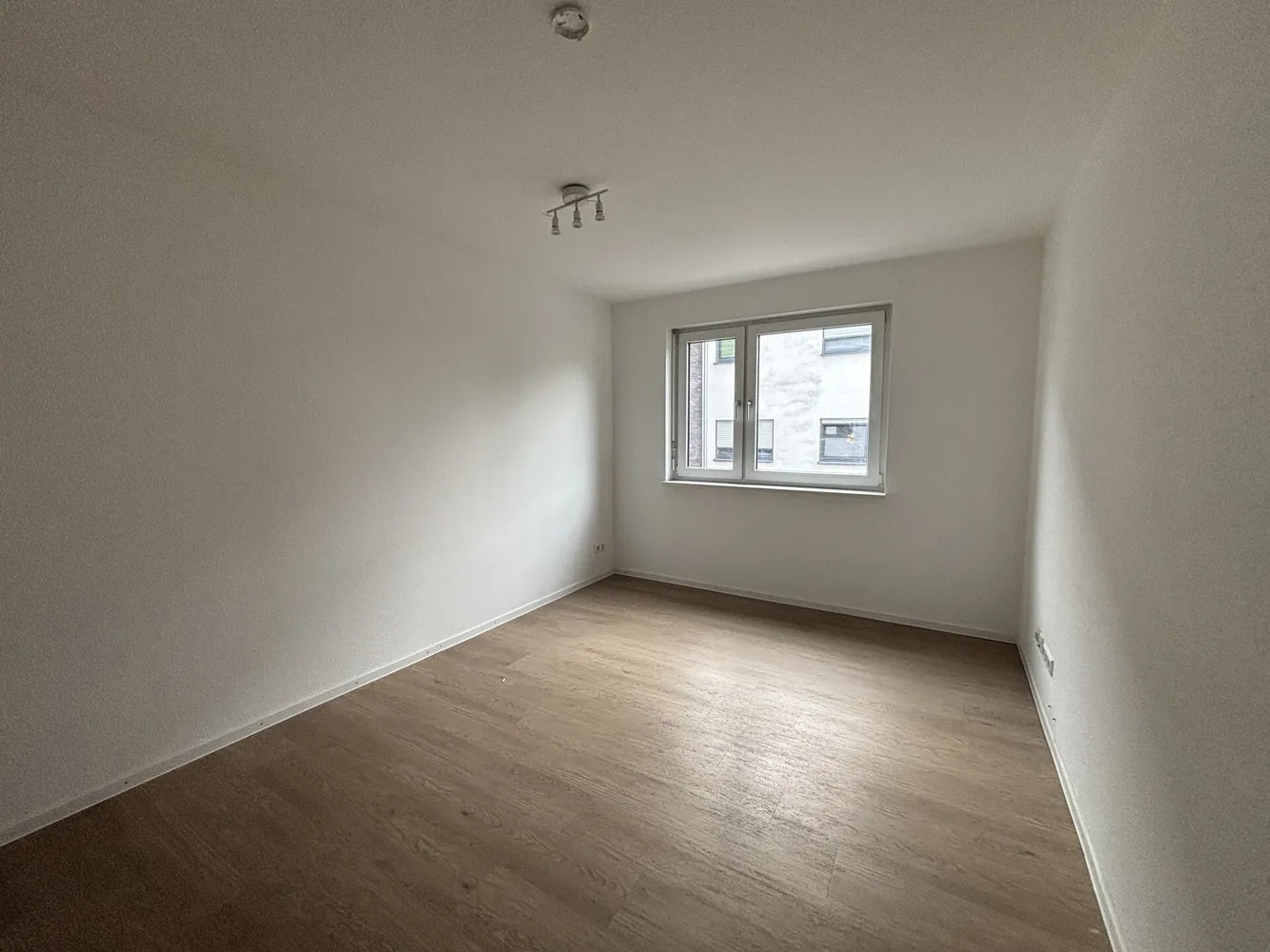 4 Zimmer Wohnung mit 106 m² in Heilbronn – Bild 8
