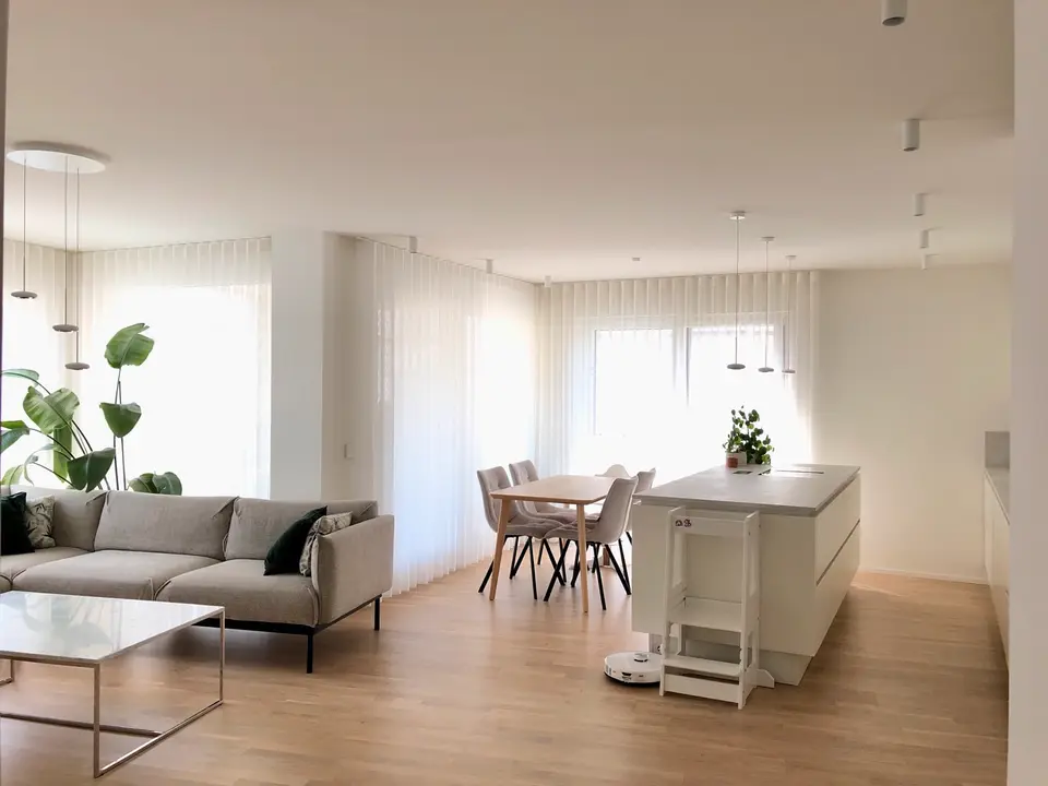 5 Zimmer Wohnung mit 110 m² in Fellbach – Bild 2