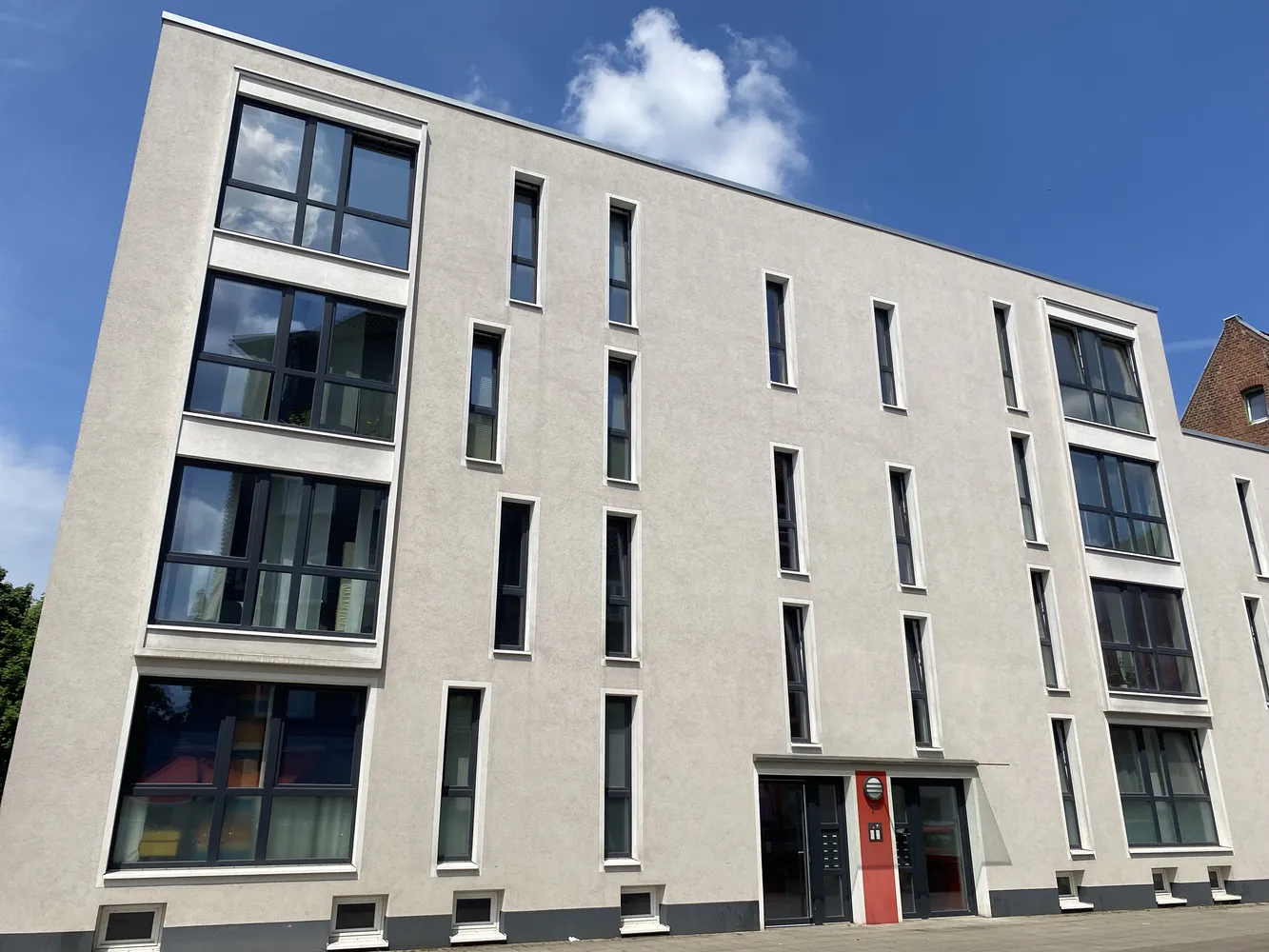 4 Zimmer Wohnung mit 156 m² in Hannover – Bild 1