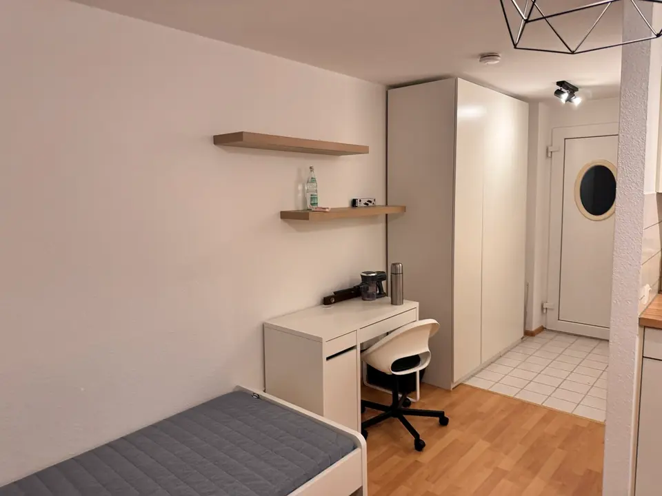 Studio mit 24 m² in Freiburg im Breisgau – Bild 1