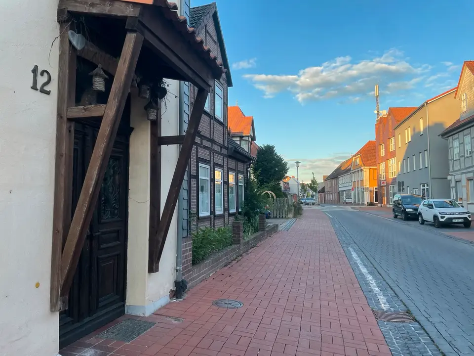 6 Zimmer Wohnung mit 200 m² in Uelzen – Bild 5
