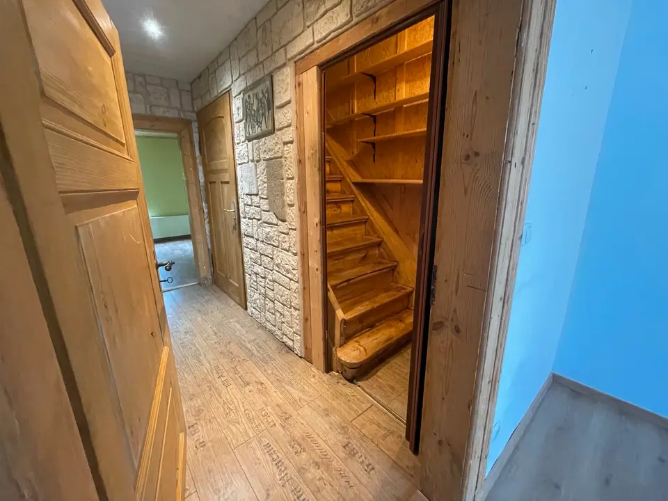 6 Zimmer Wohnung mit 200 m² in Uelzen – Bild 6