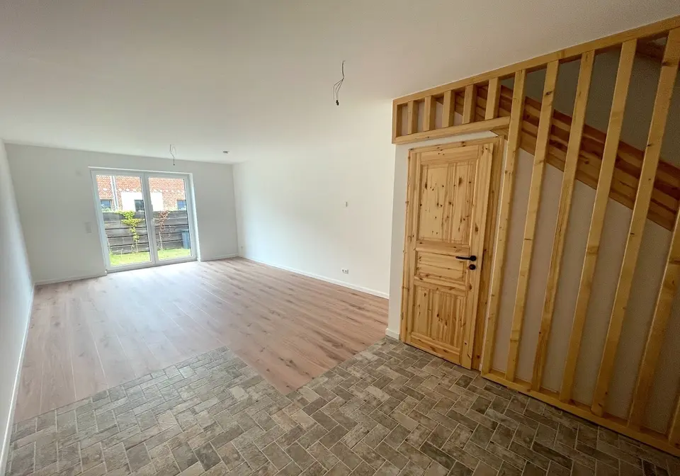 4 Zimmer Wohnung mit 105 m² in Stralsund – Bild 1
