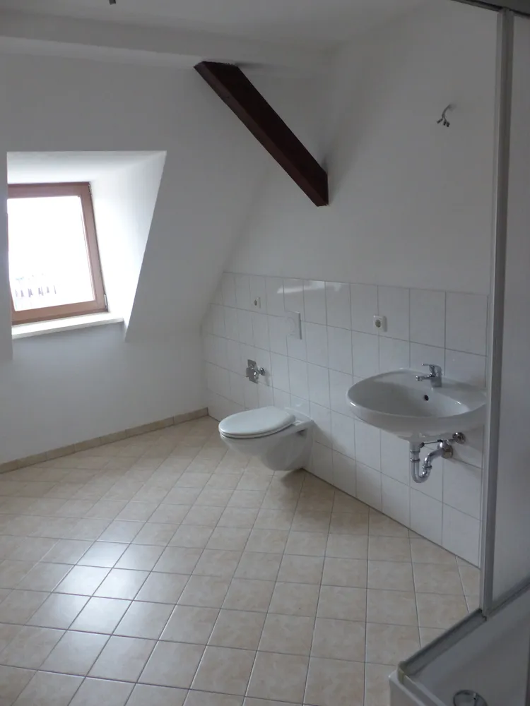 1 Zimmer Wohnung mit 55 m² in Halle (Saale) – Bild 8