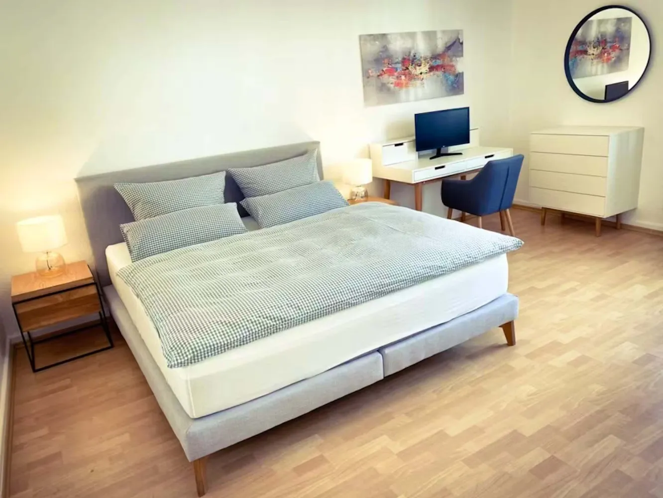 WG-Zimmer mit 30 m² in Frankfurt am Main – Bild 1