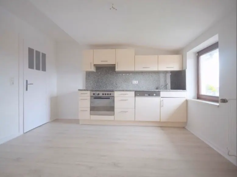 4 Zimmer Wohnung mit 101 m² in Wilhelmshaven – Bild 2