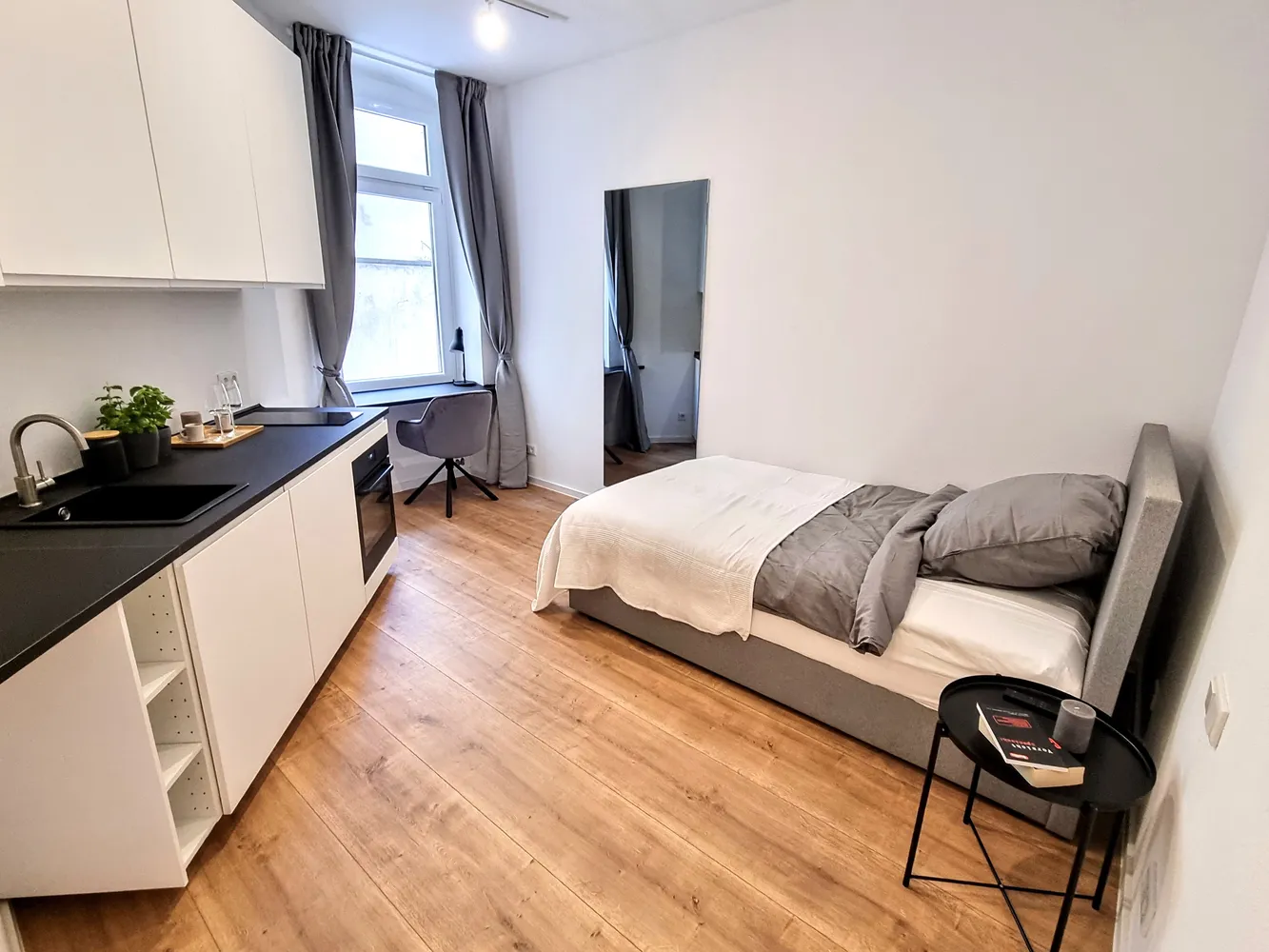 1 Zimmer Wohnung mit 25 m² in Karlsruhe – Bild 1