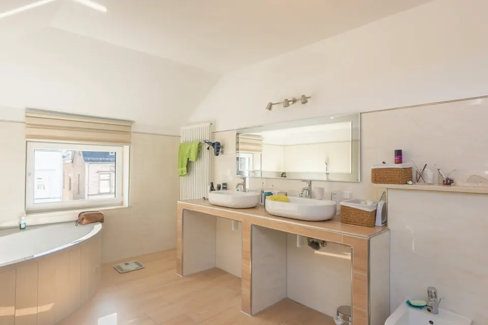 4 Zimmer Wohnung mit 190 m² in Koblenz – Bild 4