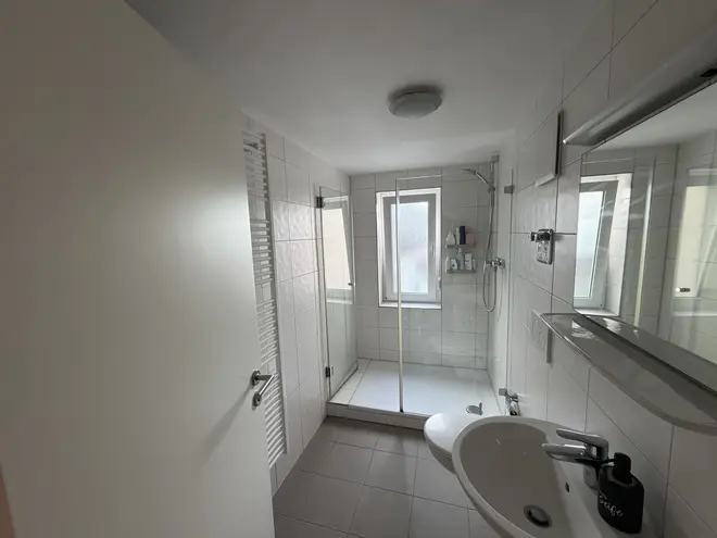 3 Zimmer Wohnung mit 98 m² in Karlsruhe – Bild 6