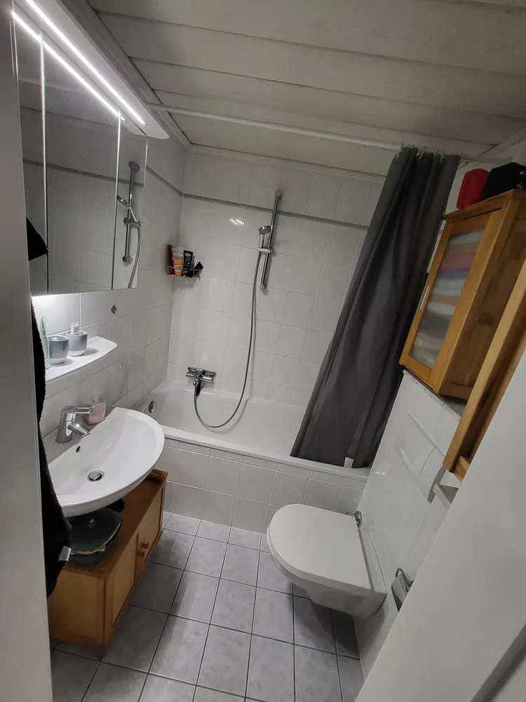 4 Zimmer Wohnung mit 70 m² in Bonn – Bild 2