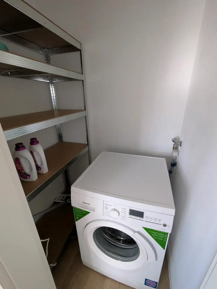 WG-Zimmer mit 102 m² in Aalen – Bild 5