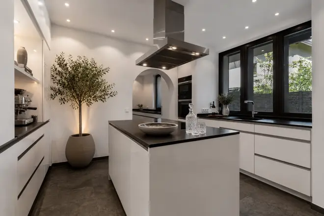 6 Zimmer Haus mit 409 m² in München – Bild 12