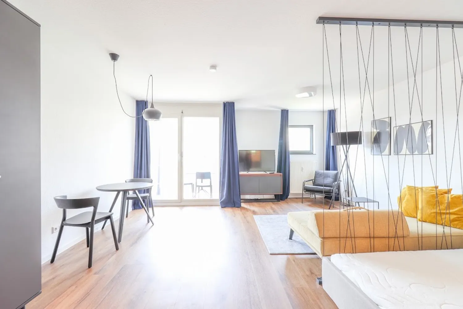 1 Zimmer Wohnung mit 42 m² in Stuttgart – Bild 2