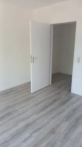 3 Zimmer Wohnung mit 81 m² in Düsseldorf – Bild 2
