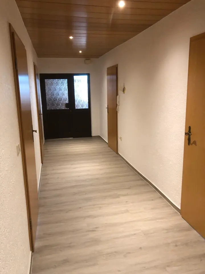 5 Zimmer Wohnung mit 125 m² in Limbach-Oberfrohna – Bild 2