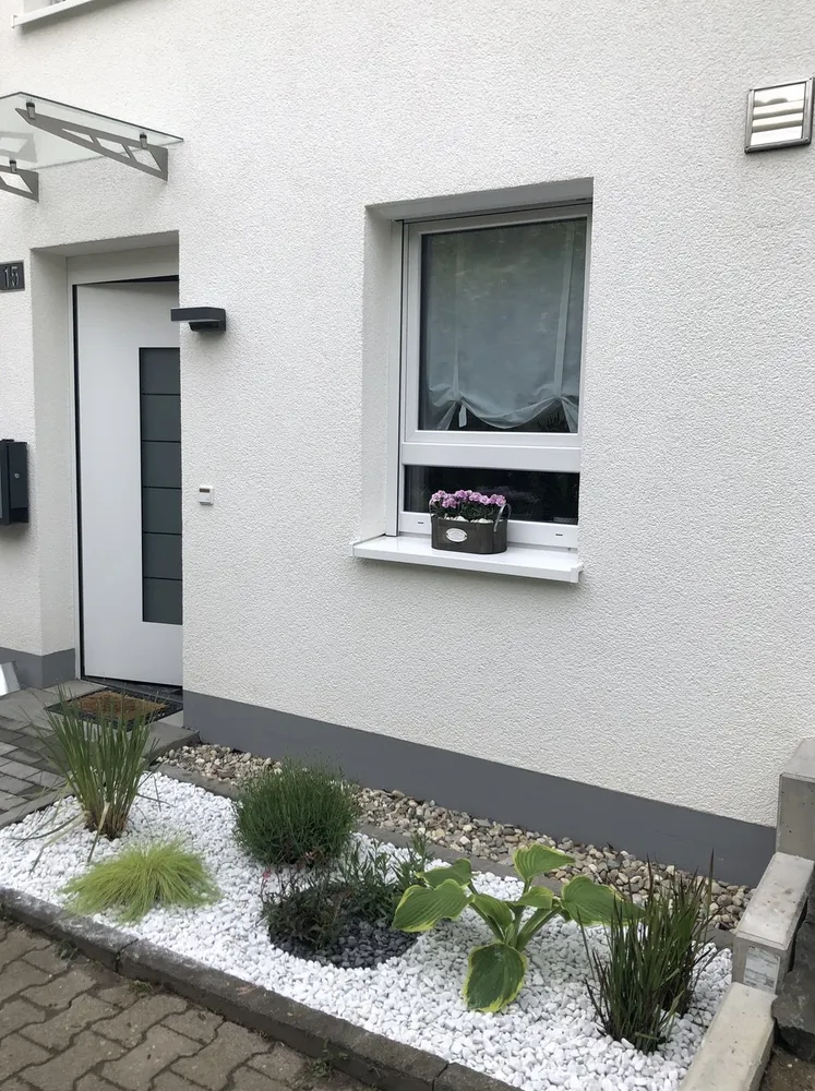 5 Zimmer Haus mit 122 m² in Frankfurt am Main – Bild 1