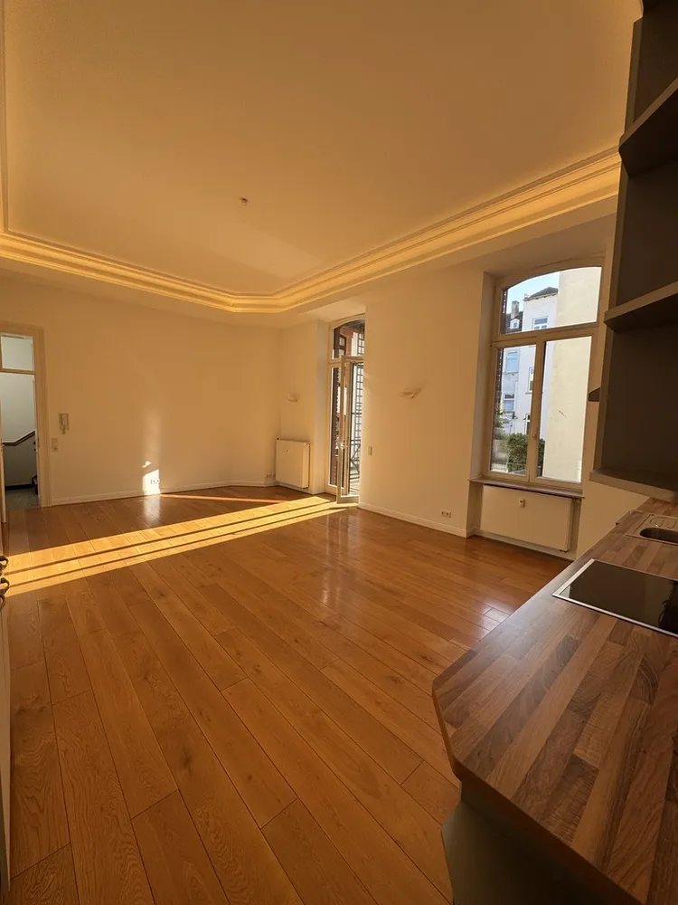 3 Zimmer Wohnung mit 100 m² in Wiesbaden – Bild 4