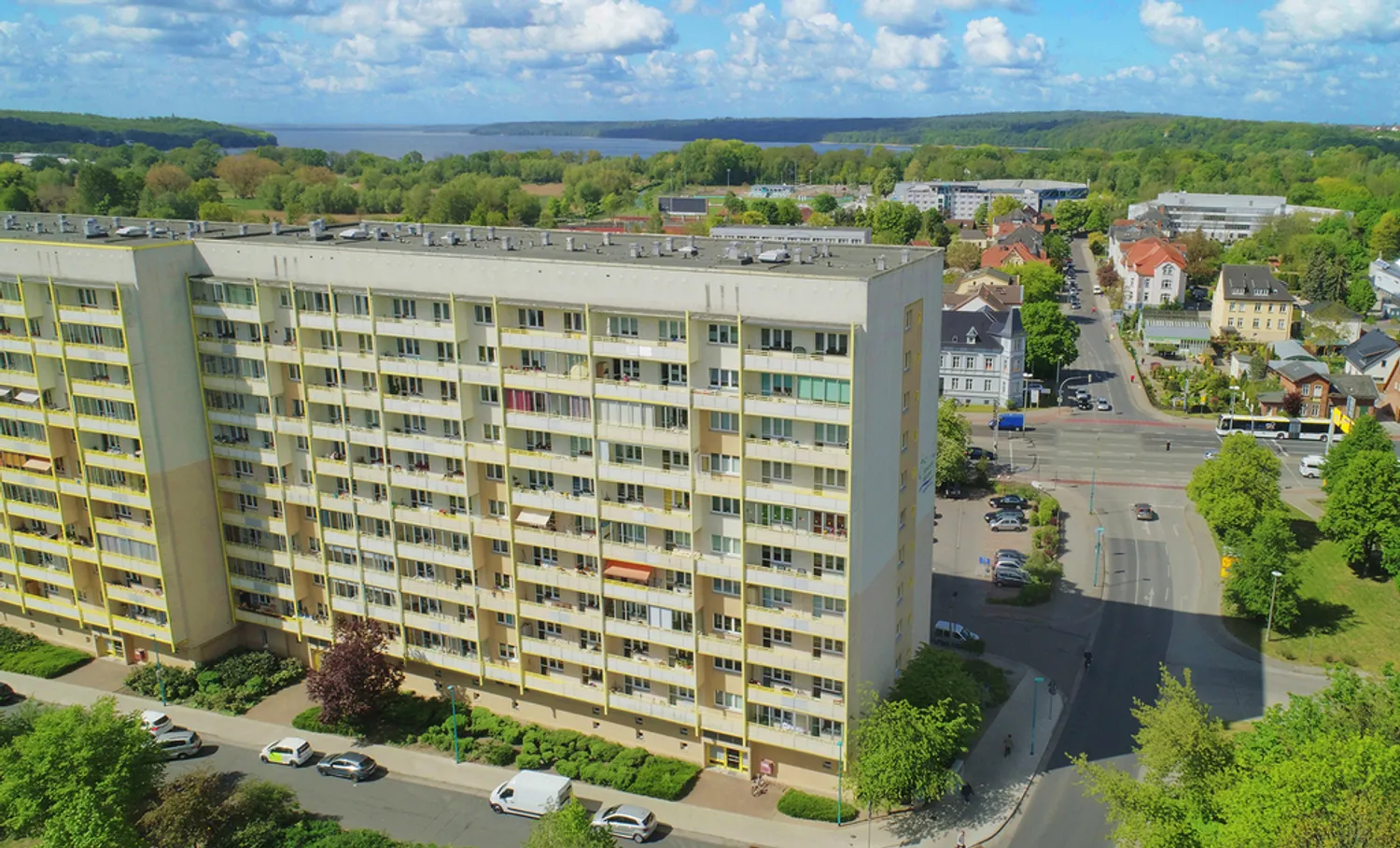 3 Zimmer Wohnung mit 59 m² in Neubrandenburg – Bild 1