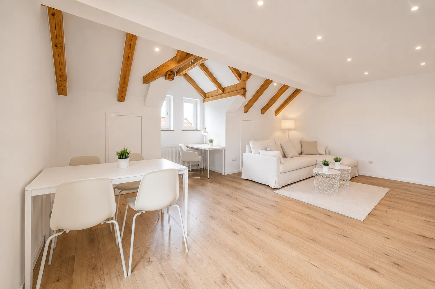 2 Zimmer Wohnung mit 67 m² in Dresden – Bild 4