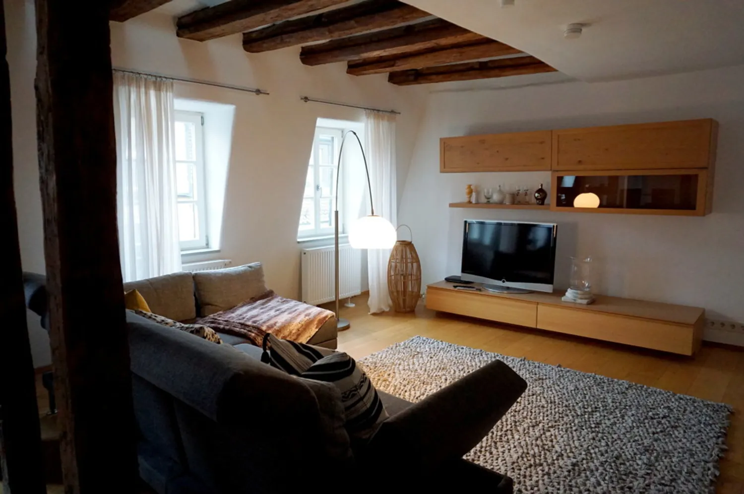 2 Zimmer Wohnung mit 94 m² in Aschaffenburg – Bild 2