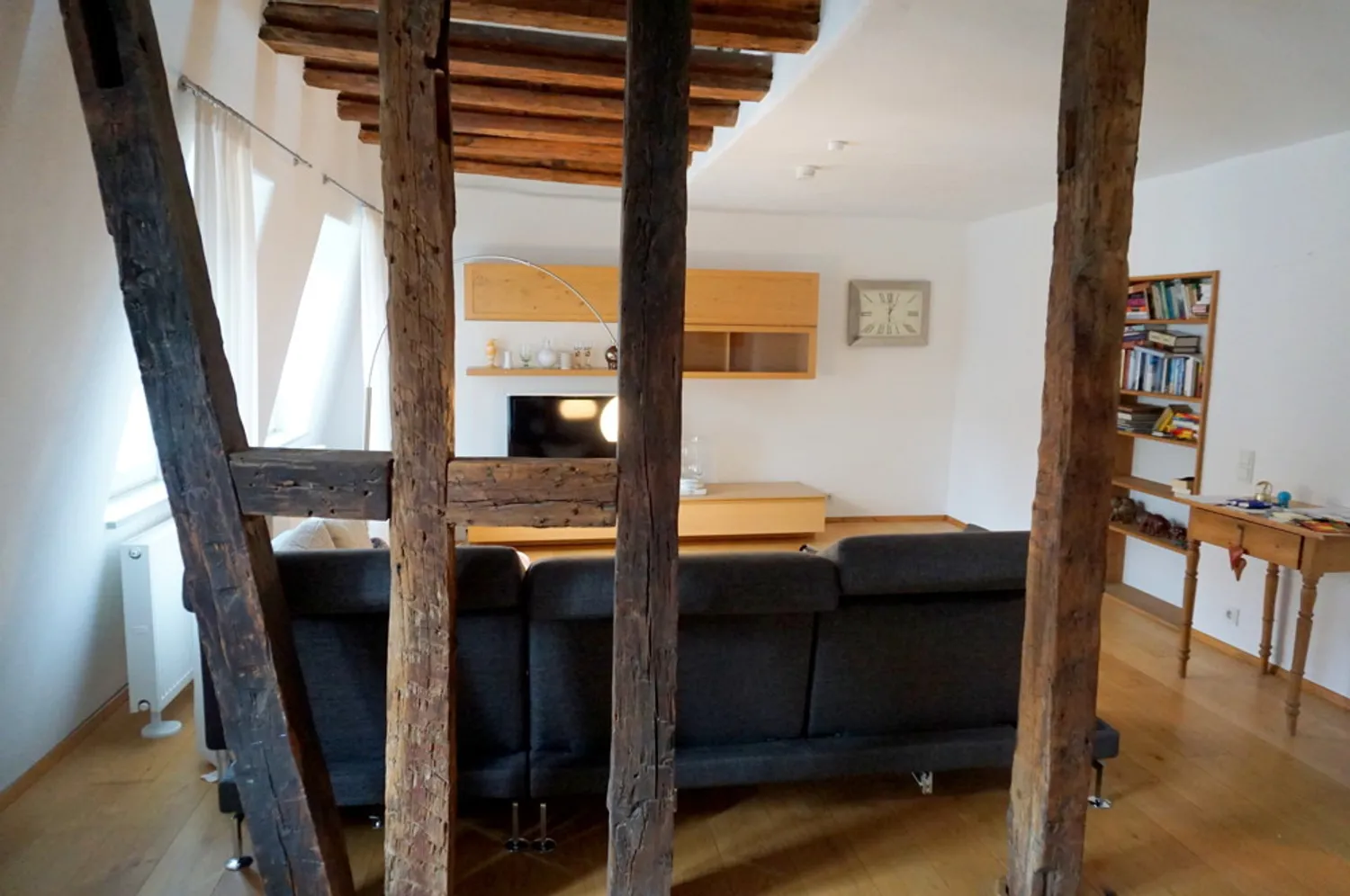 2 Zimmer Wohnung mit 94 m² in Aschaffenburg – Bild 3