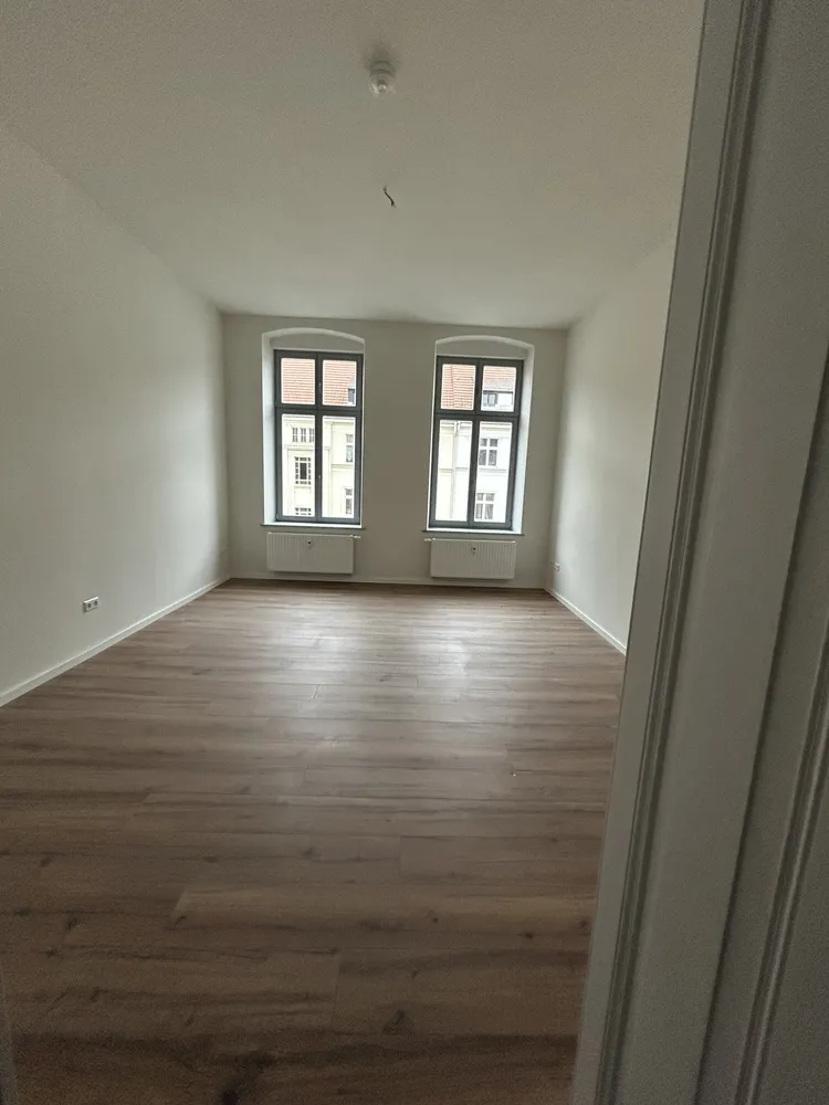 2 Zimmer Wohnung mit 77 m² in Görlitz – Bild 1