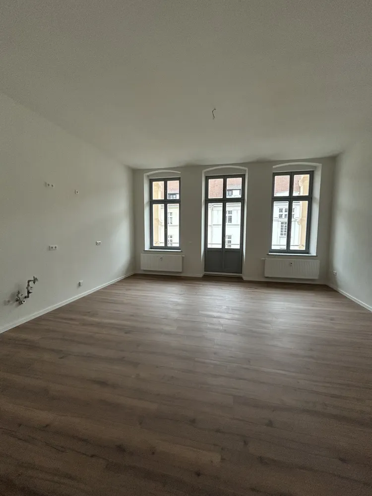 2 Zimmer Wohnung mit 77 m² in Görlitz – Bild 2