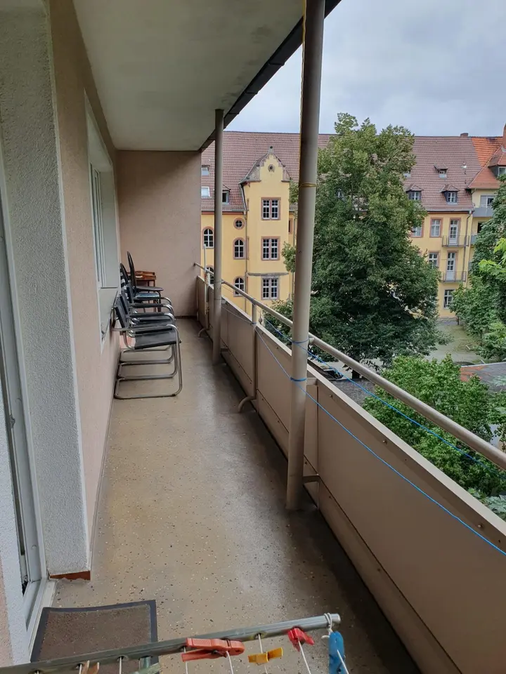 3 Zimmer Wohnung mit 70 m² in Würzburg – Bild 4