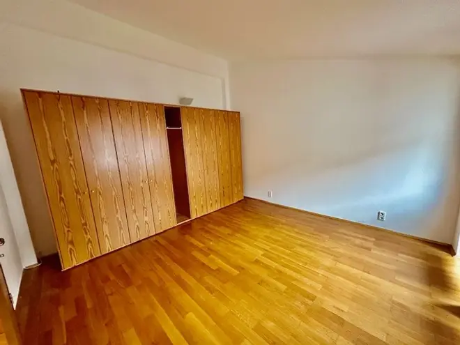 4 Zimmer Haus mit 149 m² in Wiesbaden – Bild 7