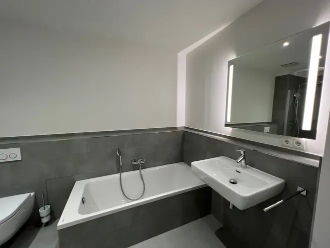 5 Zimmer Wohnung mit 126 m² in Dresden – Bild 8