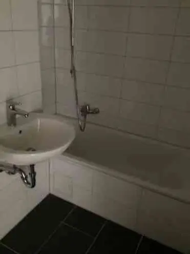 5 Zimmer Wohnung mit 80 m² in Wiesbaden – Bild 6