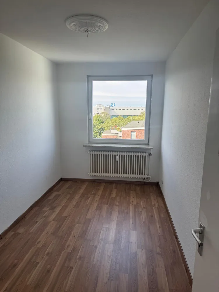 4 Zimmer Wohnung mit 82 m² in Bremerhaven – Bild 5