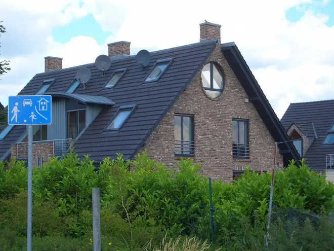 5 Zimmer Haus mit 250 m² in Neuss – Bild 8
