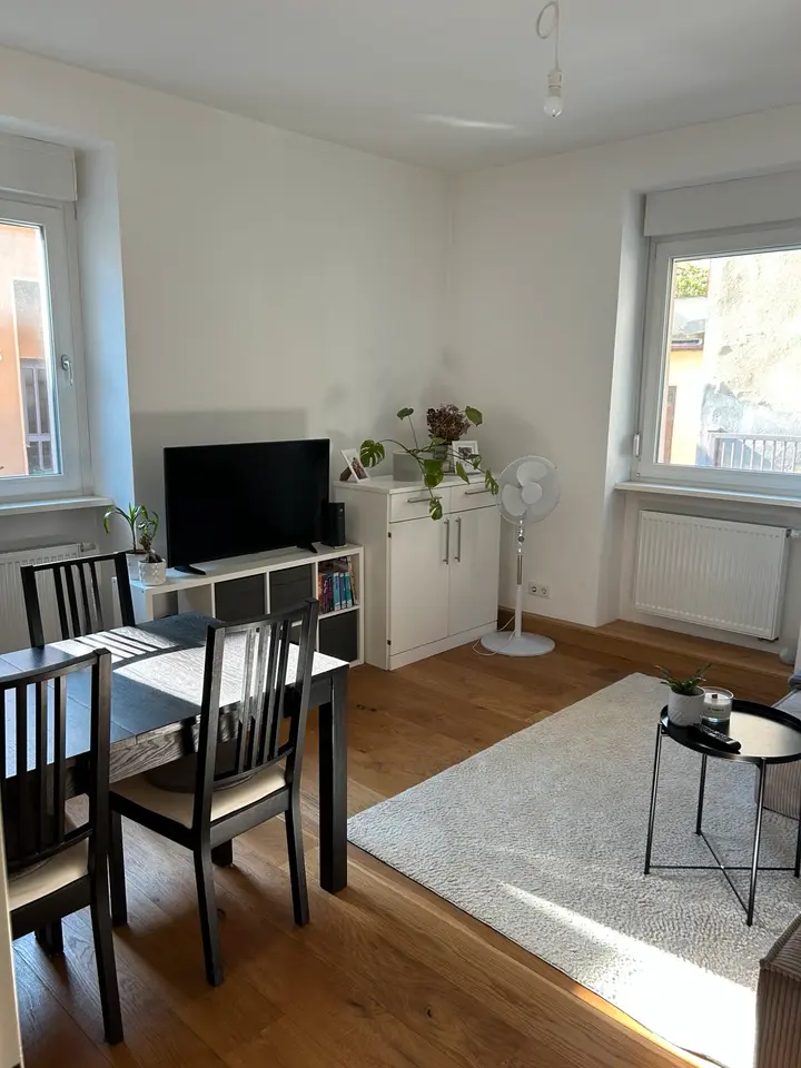 2 Zimmer Wohnung mit 65 m² in Würzburg – Bild 2